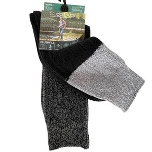 Cuddl Duds 2 Pair Crew Socks Climate Smart